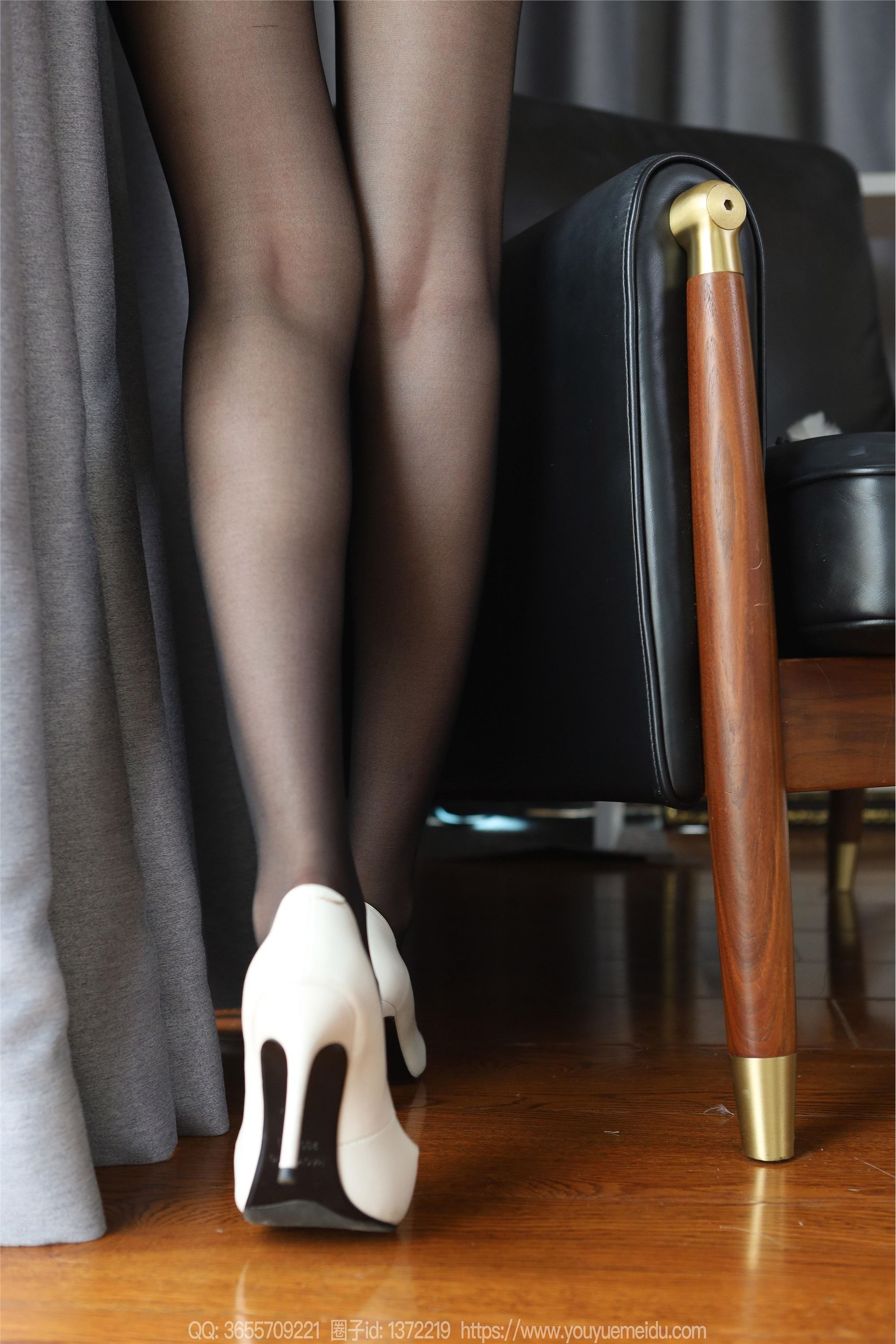 IESS异思趣向  2024.06.11 丝享家 1765 团团《黑丝大波浪》